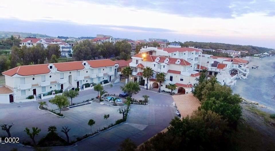 Hotel Residence Il Gabbiano Cirò Marina Εξωτερικό φωτογραφία