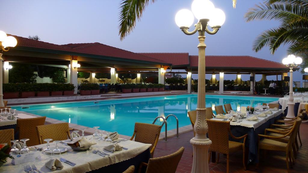 Hotel Residence Il Gabbiano Cirò Marina Εξωτερικό φωτογραφία