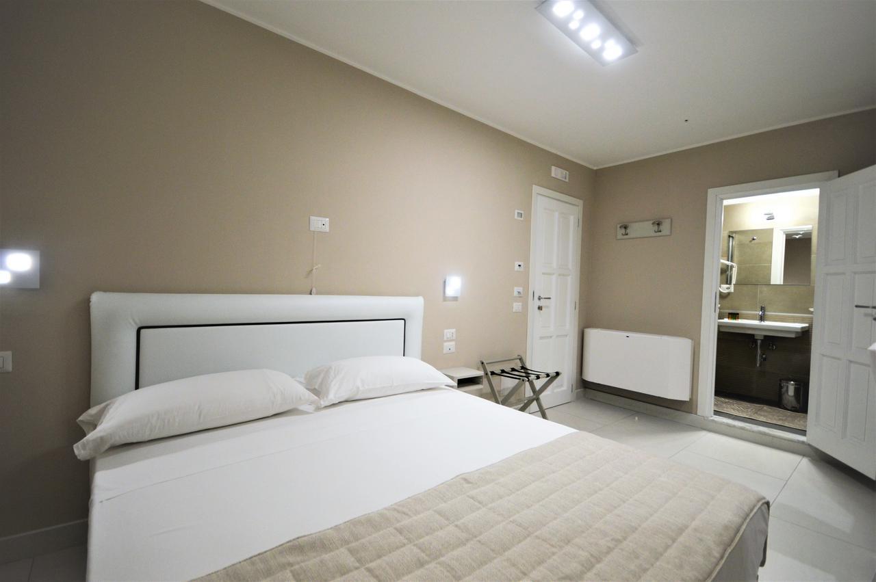 Hotel Residence Il Gabbiano Cirò Marina Εξωτερικό φωτογραφία