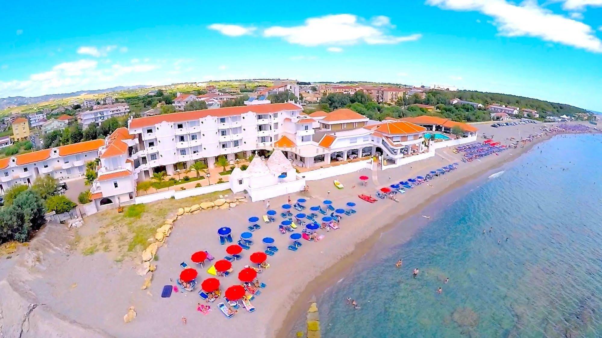 Hotel Residence Il Gabbiano Cirò Marina Εξωτερικό φωτογραφία